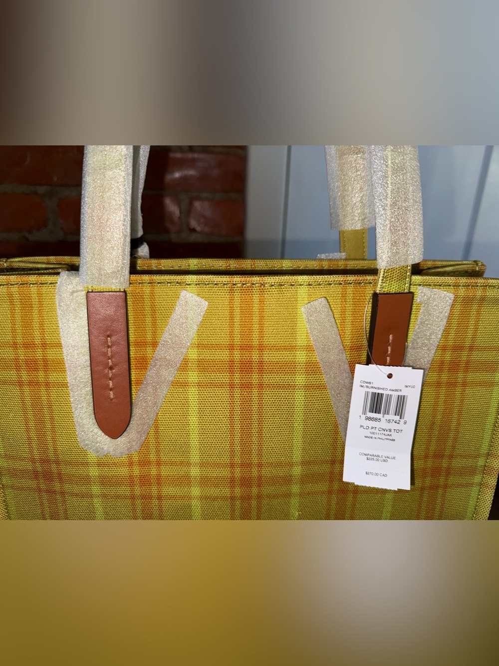Coach Outlet Canvas Tote Bag With Plaid Print ☀️ - Picture 9 of 12